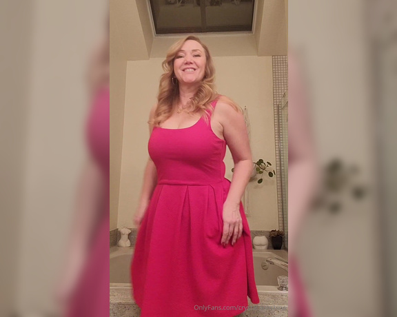 Crystal Sunshine aka crystal.sunshine - 12-23-2023 OnlyFans Video - Merry almost Christmas