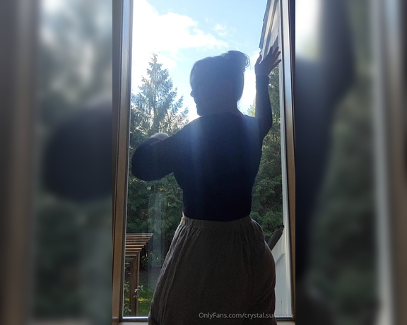 Crystal Sunshine aka crystal.sunshine - 02-07-2024 OnlyFans Video - Happy Humpday I hope you get hard watching my booty humps because Im feeling horny and