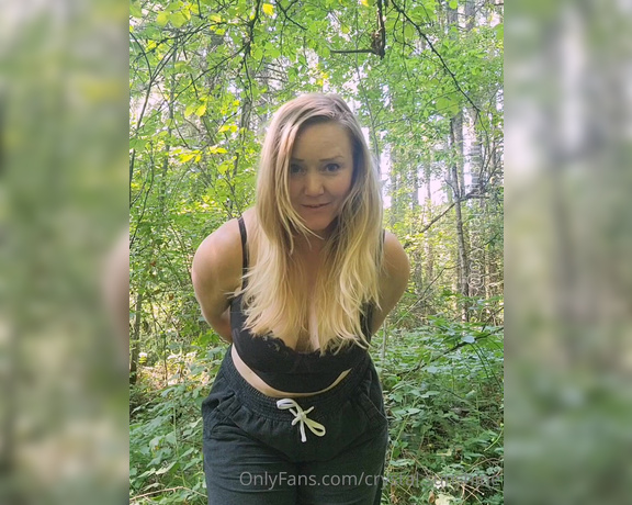 Crystal Sunshine aka crystal.sunshine - 08-15-2023 OnlyFans Video - Its a beautiful day to get new naked in nature, dont you think Have you ever