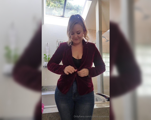 Crystal Sunshine aka crystal.sunshine - 11-03-2023 OnlyFans Video - Happy Cheap Thrills Thursday Its Double the thrill this week with 2 videos  Missed it