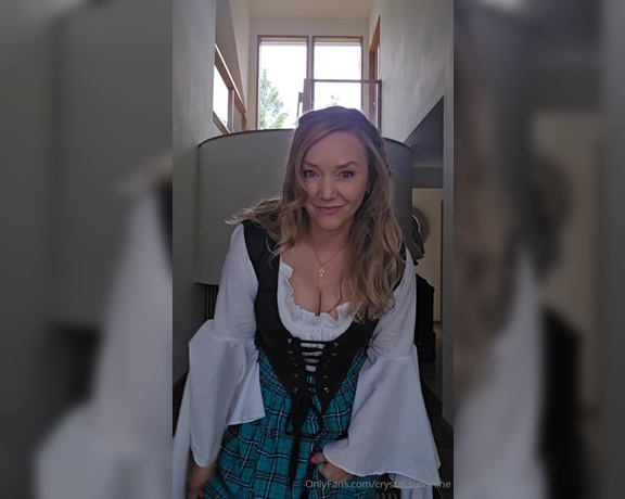 Crystal Sunshine aka crystal.sunshine - 06-16-2024 OnlyFans Video - Do I look like a Scottish wench that youd like to take a roll in the