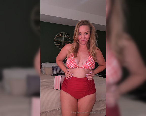 Crystal Sunshine aka crystal.sunshine - 08-18-2024 OnlyFans Video - I have a lingerie addiction and Ive just been on a huge shopping spree Watch me