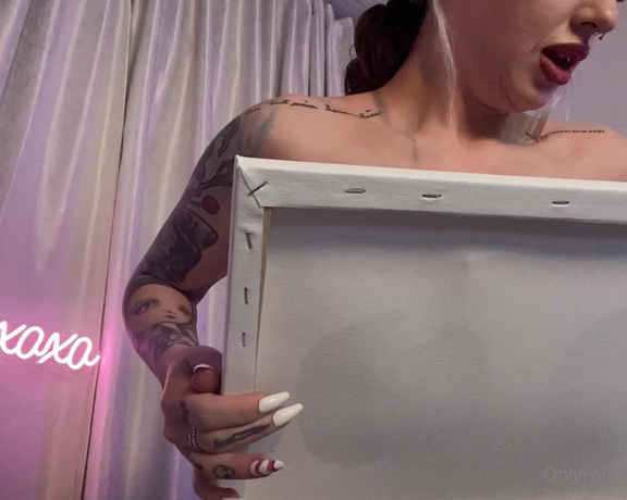 Cubbi Thompson aka cubbixoxo - 02-22-2022 OnlyFans Video - The mini video clip of why I painted my boobs since so many of you were