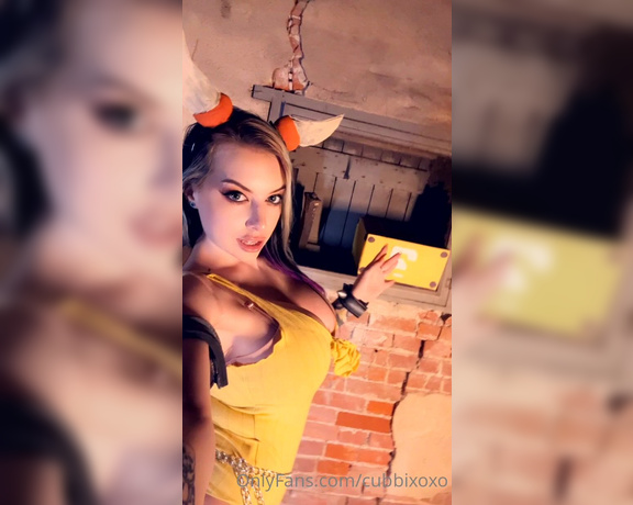 Cubbi Thompson aka cubbixoxo - 10-06-2022 OnlyFans Video - MFC