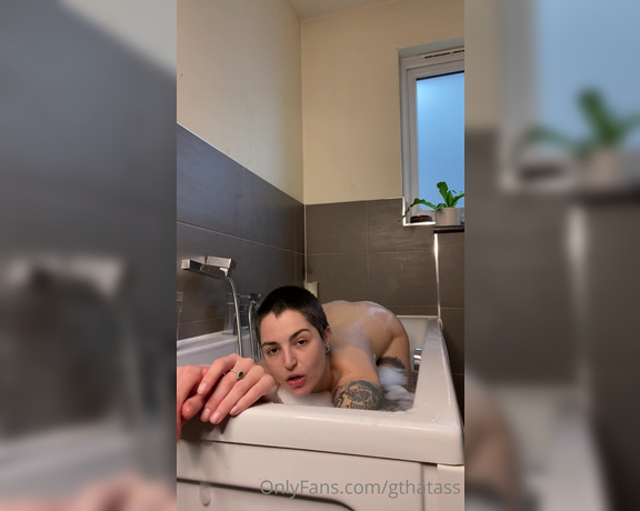 Gthatass aka gthatass - 03-27-2022 OnlyFans Video - So Im 90 sure Im going to be shaving my head again in May  I