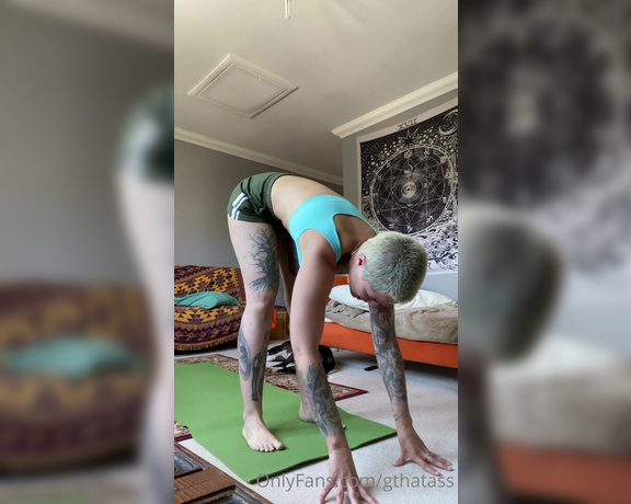 Gthatass aka gthatass - 06-16-2021 OnlyFans Video - Brand new  Little morning stretch and breath work