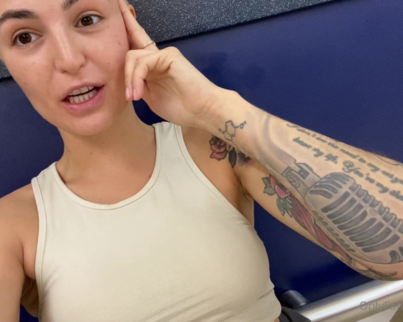 Gthatass aka gthatass - 06-27-2021 OnlyFans Video - Im a naughty girl  but you new that already right