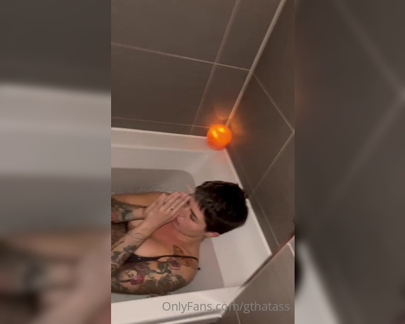 Gthatass aka gthatass - 02-18-2022 OnlyFans Video - I really did have a lovely bath today  its a lot different to the ice_bath