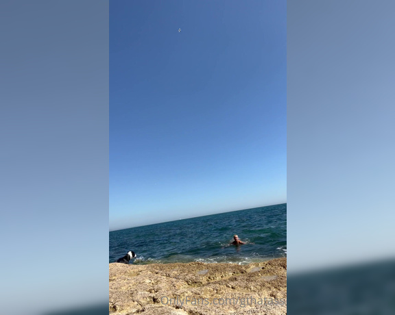 Gthatass aka gthatass - 08-08-2022 OnlyFans Video - This has been the best tripstart to my new life ever   the water was