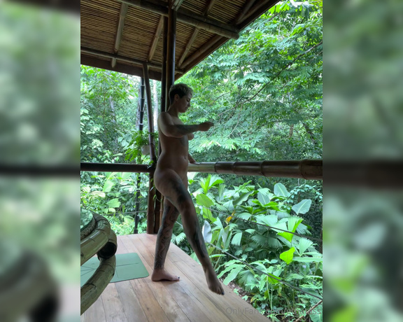 Gthatass aka gthatass - 03-06-2024 OnlyFans Video - Just being a free fairy in the jungle