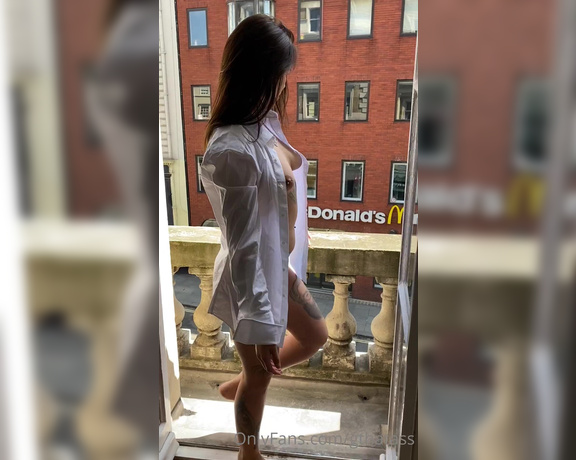 Gthatass aka gthatass - 05-15-2020 OnlyFans Video - Love a white shirt