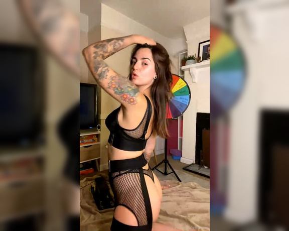 Gthatass aka gthatass - 07-18-2020 OnlyFans Video - LOL I got kicked off 4 times, how ironic, this was the shortest I wiggle and