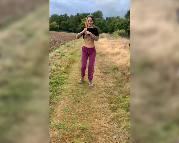 Gthatass aka gthatass - 10-27-2019 OnlyFans Video - I love being naked outside