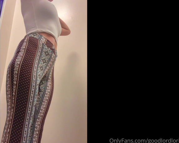 Good Lord Lori aka goodlordlori - 07-12-2024 OnlyFans Video - Fitting Room Friday Swipe for the first half of my try_on video