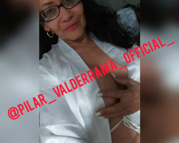 Pilar_valderrama_official_ aka pilarvalderramaofficial - 11-07-2020 OnlyFans Video - Tarde con frio mis niñitos