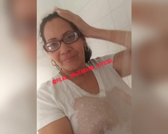 Pilar_valderrama_official_ aka pilarvalderramaofficial - 05-02-2020 OnlyFans Video - Alistandome para dormir mis niñitos que sueñen conmigo