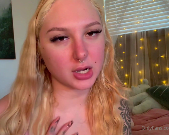 Skylar Vox aka theskylarvox - 01-23-2024 OnlyFans Video - I worship your cock, tit fuck you, give you a foot job and let you fuck