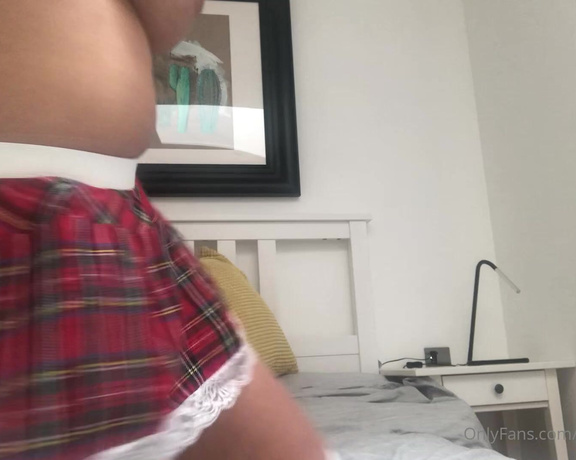 AmberDeenXXX - Shaking my ass in a school girl outfit,  Big Tits