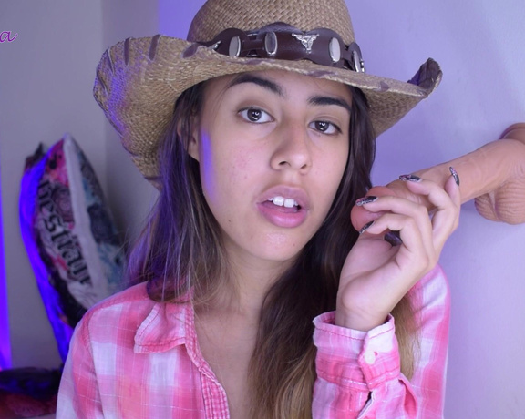 Salmakia - Cowgirl sucking and playing with a cock_2