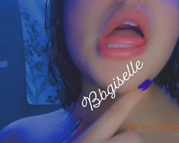 Bbgiselle - Love playing with my the mess I made D (23.10.2020)