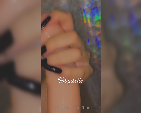 Bbgiselle - Like my nails wanna imagine watching them as I jerk u off C (18.11.2020)