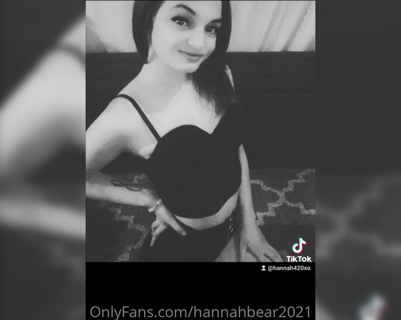 Hannahbear2021 - What should my next video be Suggestions! Tip $ for vid and nudes Ti P (24.11.2021)