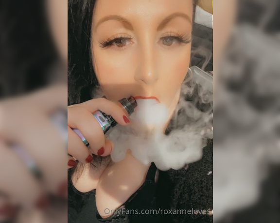 Roxanneloves - OnlyFans Video w5 (16.07.2022)