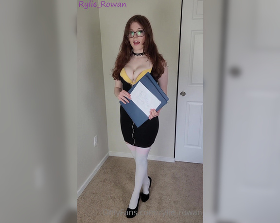 Rylie_rowan - Full Length Video You work at a certain gaming company and have a new anal o v (06.08.2021)