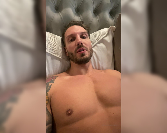 Quintonjames - Just woke up with a huge Boner!! What do I do about it OH (26.01.2020)