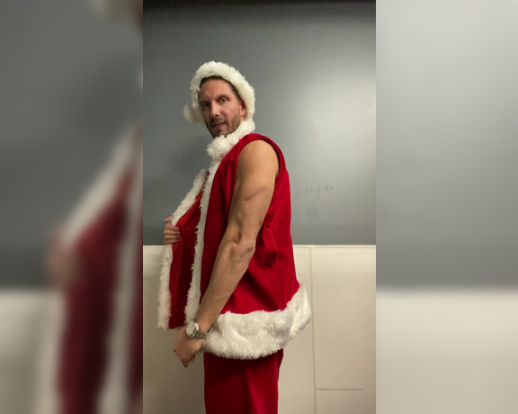 Quintonjames - MERRY CHRISTMAS FROM SANTA ! vY (25.12.2019)