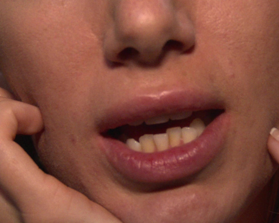 Danielle Maye XXX - Mouth Orgasams, Mouth Fetish, Teeth, Tongue Fetish, Throat Fetish, Extreme Close-ups, ManyVids