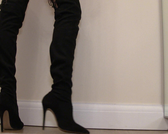 Danielle Maye XXX - Suede Boot Domination, Boot Domination, Boot Fetish, Goddess Worship, Domination, Humiliation, ManyVids