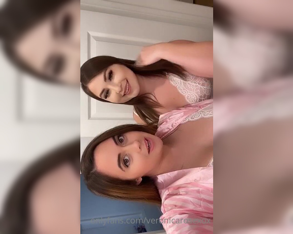 Veronicarosexox - @pkillaah and I are having some girl fun tonight... show us some love wn (30.08.2020)