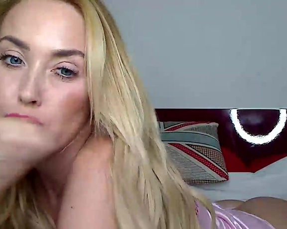 Lucyannebrooks - LAB  STATION So much fun chatting to all you lovely boys asking me lot 0 (11.10.2019)