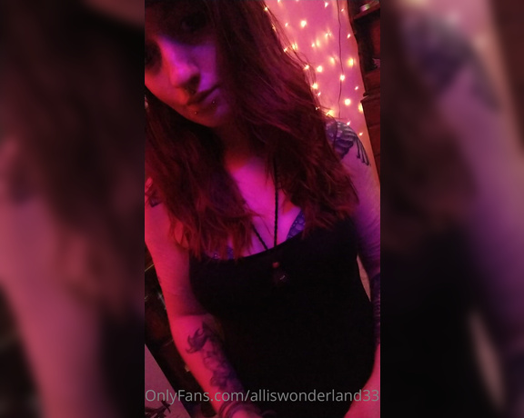 Alliswonderland33 - Get to the tip goal and Ill post a four minute bj video wit y (06.09.2021)