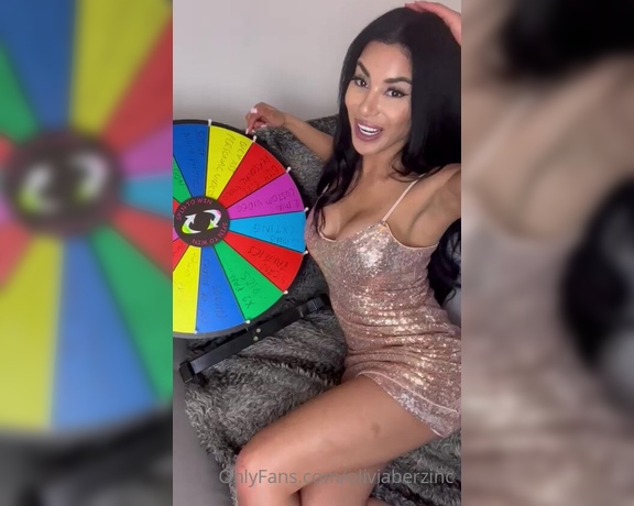 Oliviaberzinc - Saturdays SPIN to WIN game Tip $ to get a guaranteed filthy prize w 5 (05.03.2022)