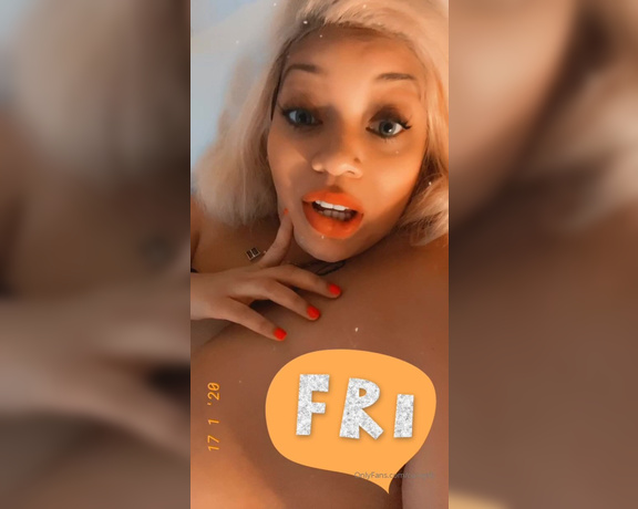Curvyrb - Thank god it’s Friday Unlock and see all the videos u missed this week .. u cK (18.01.2020)