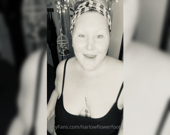 Harlowflowerfootgoddess - OnlyFans Video X (02.03.2022)