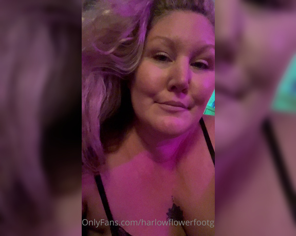 Harlowflowerfootgoddess - Happy Friday Tribe li (01.10.2022)