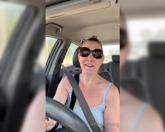 Harlowflowerfootgoddess - Join me on my commute part  Hang with me as I trek up North… h (11.06.2023)