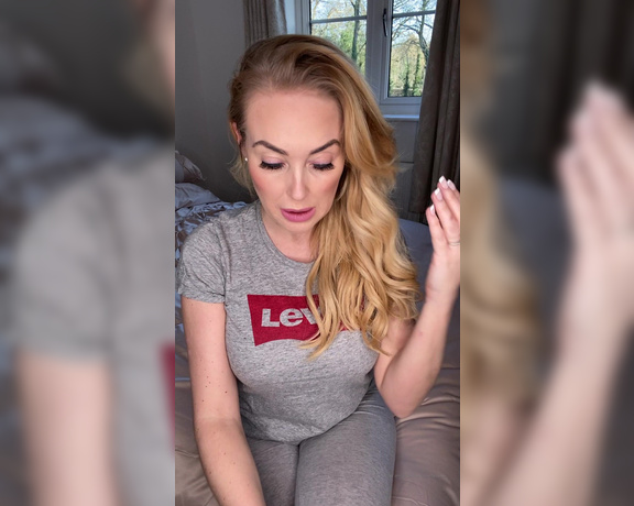 Lucyannebrooks - LAB  STATION  JANUARY Boys I will be going LIVE around pm today!! I tY (03.01.2020)