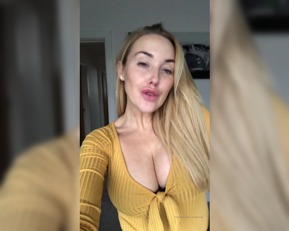 Lucyannebrooks - SELFIE SATURDAY Boys almost ready ... keep those truth or dares coming C (16.11.2019)