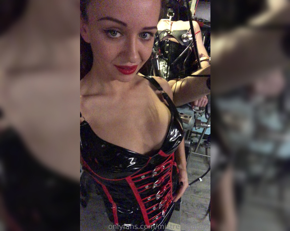 Mistresslfatale - NEW Video  I really appreciate my onlyfans followers . Some new exclusive u (29.01.2019)