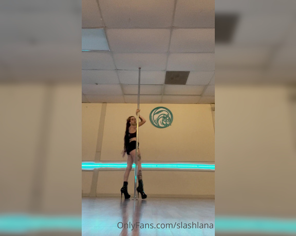 Slashlana - OnlyFans Video s (24.07.2021)