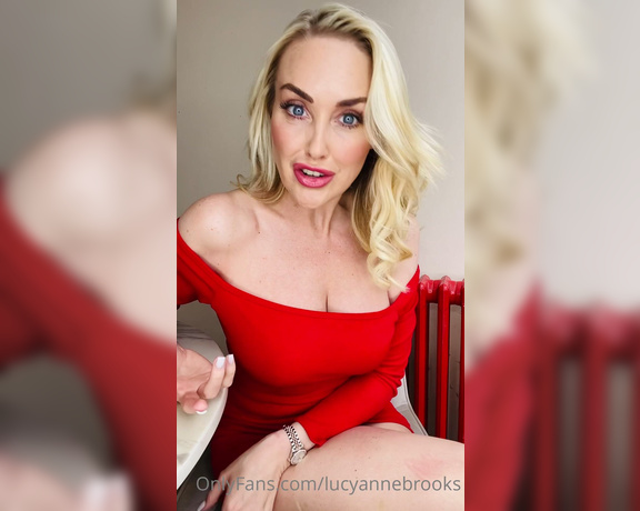 Lucyannebrooks - HOW TO HOT WIFE BROACHING THE CONVERSATION Are you open to trying the h b (06.05.2021)