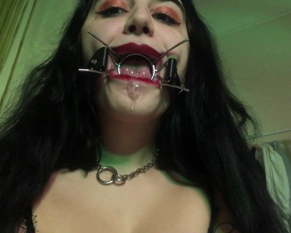 Dominatrixvera - tongue worship  drool with spider gag, Spit Fetish, Gags, Tongue Fetish, Oral Fixation, Kink, ManyVids