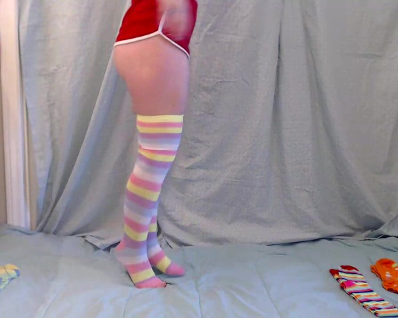Kay Carter - Kaycarterxxx I got some SUPER SEXY new thigh high socks Watch me try them all on and model them for you  Now t,  Big Tits, Milf