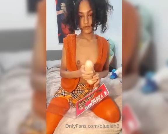 Bluelah3 - Another clip from the orange outfit because it was just so cute Excited to post a real sl 9 (30.04.2020)
