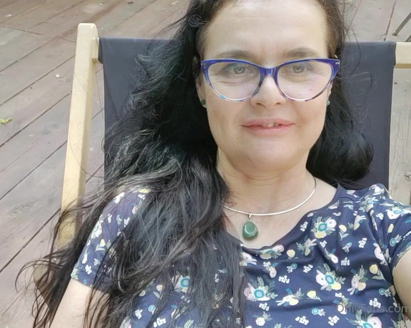 Dinahmistress - Such a lovely weather in Warsaw Poland, I enjoy it a lot, after long walk S (13.06.2020)