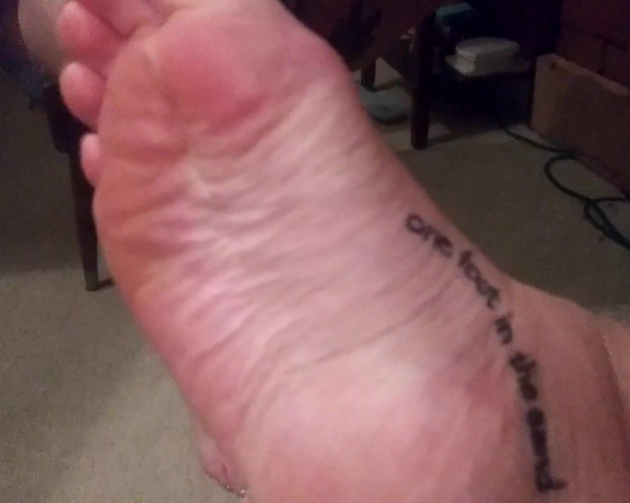 Harlowflowerfootgoddess - For my foot loves h (27.08.2020)